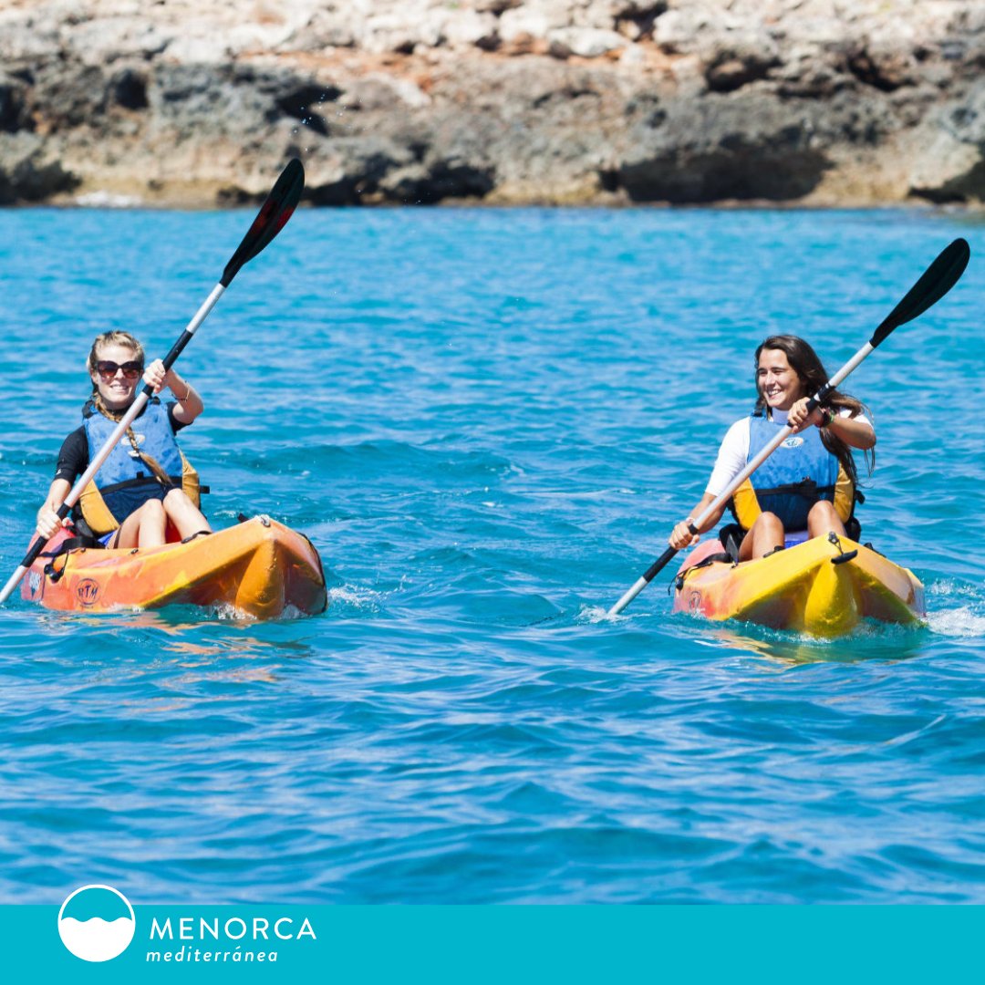 🌊 Menorca en kayak es otra historia.

Un plan para toda la familia. Una forma de conocer la isla desde otra perspectiva, remando al ritmo de la naturaleza.