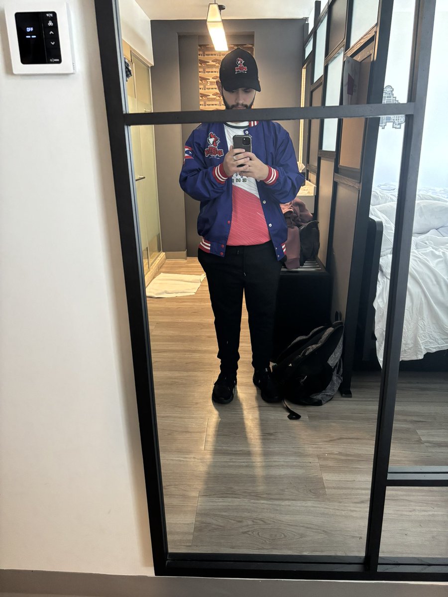 AjaxFidelity's tweet image. It’s time. Gonna play my pool at 3pm! Until then, gonna rest up and take a nap