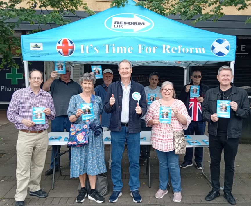 Many thanks to all the volunteers who made the launch of the Barrhead, Liboside and Uplawmoor campaign such a success. And great to hear about residents concerns and issues. Noted!