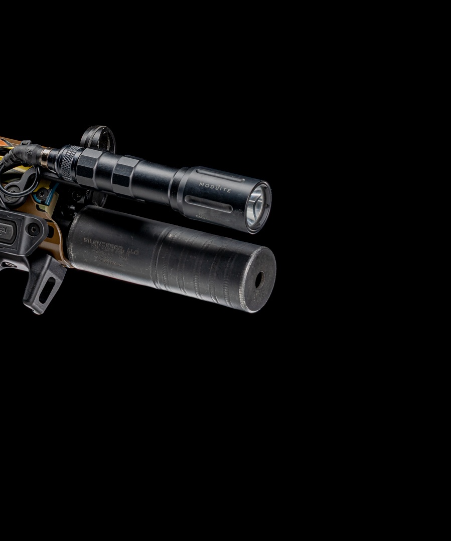 AimpointUSA's tweet image. Trench Fighter.

Featured optic, Comp® M5s
aimpoint.info/3rWaym9 

📷: @cinematicarms

NOT A FIREARMS SALE⁠

#aimpoint #compm5s #alwaysready #alwayson #reddotsight #reddot #reddotoptic #compactsight