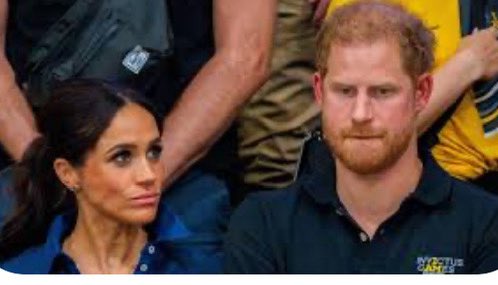 AsterUnfiltered's tweet image. Can someone please inform Harry and Meghan that literally no one is asking them to come back? From olive branches to “peace summits” to dramatic declarations of “never returning” it’s all self-invented nonsense. The UK doesn’t want them. The Royal Family hasn’t said a word. No…
