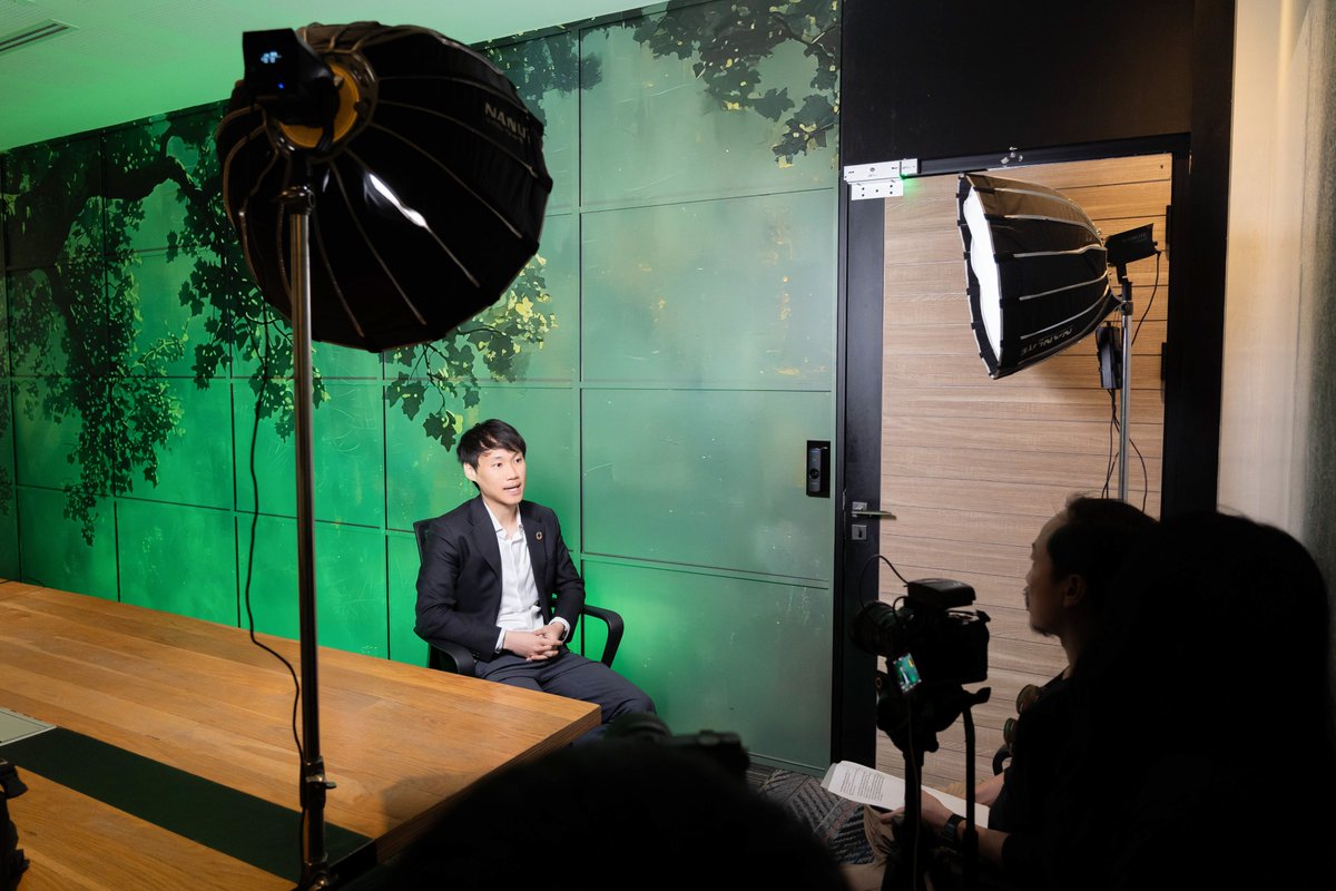 toppjirayut's tweet photo. เบื้องหลังการให้สัมภาษณ์ในรายการของ SME ONE โดย สสว. ที่ผมได้ไปแชร์เรื่องราวการทำธุรกิจและประสบการณ์ต่างๆ ที่หวังว่าจะเป็นแรงบันดาลใจให้ผู้ประกอบการท่านอื่น ๆ  

ฝากติดตามรับชมกันด้วยนะครับ  

#SMEONE #SMEไทยก้าวไกลทันโลก #ท๊อปจิรายุส #ToppJirayut https://t.co/wqzOaOeSSB