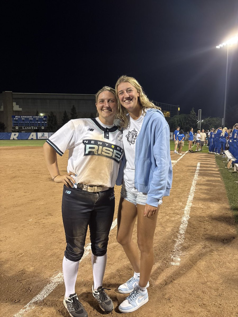meghouk4's tweet image. Always playing with a whole lot of heart.
The biggest thank you to @MichaelaTransue and the rest of the New York rise for letting me join their series against the @okcityspark
A HR, a lot of RBIs, and some fun plays ain’t bad for a @AmericaEast kid.
The best opportunity 🩵