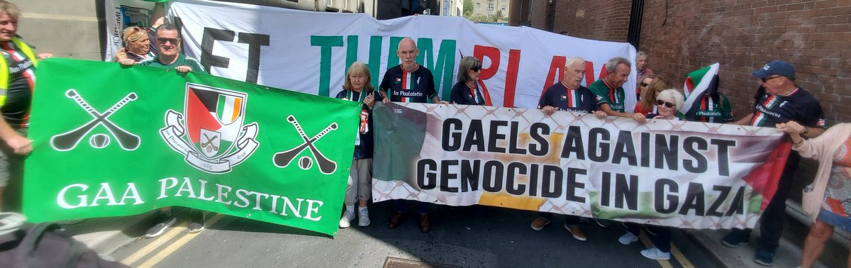 GaelsAgainstGen's tweet image. Massive turn out at in the capital today as thousands stood with the people of Palestine and in particular the children from @GAA_Palestine whose visas were disgracefully witheld.