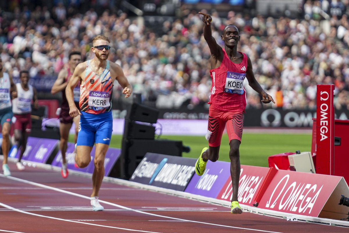 Meeting record in the men's 1500m!

Kenyan teenager Phanuel Koech stuns home favourite <a href="/joshk97/">Josh Kerr</a> with an impressive 3:28.82.

#LondonDL🇬🇧
#DiamondLeague
📸 <a href="/lissgphotos/">Liss</a>