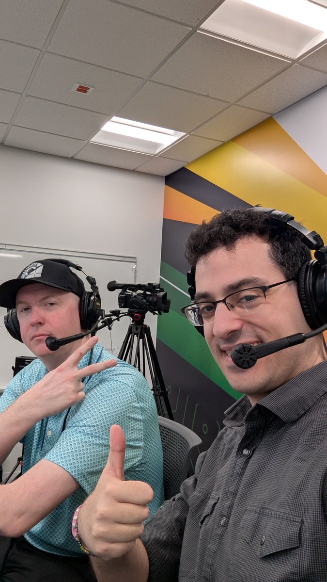 Live with <a href="/big_d_casts/">Big D</a> on tv/Fragadelphia for game hunters vs kolesie