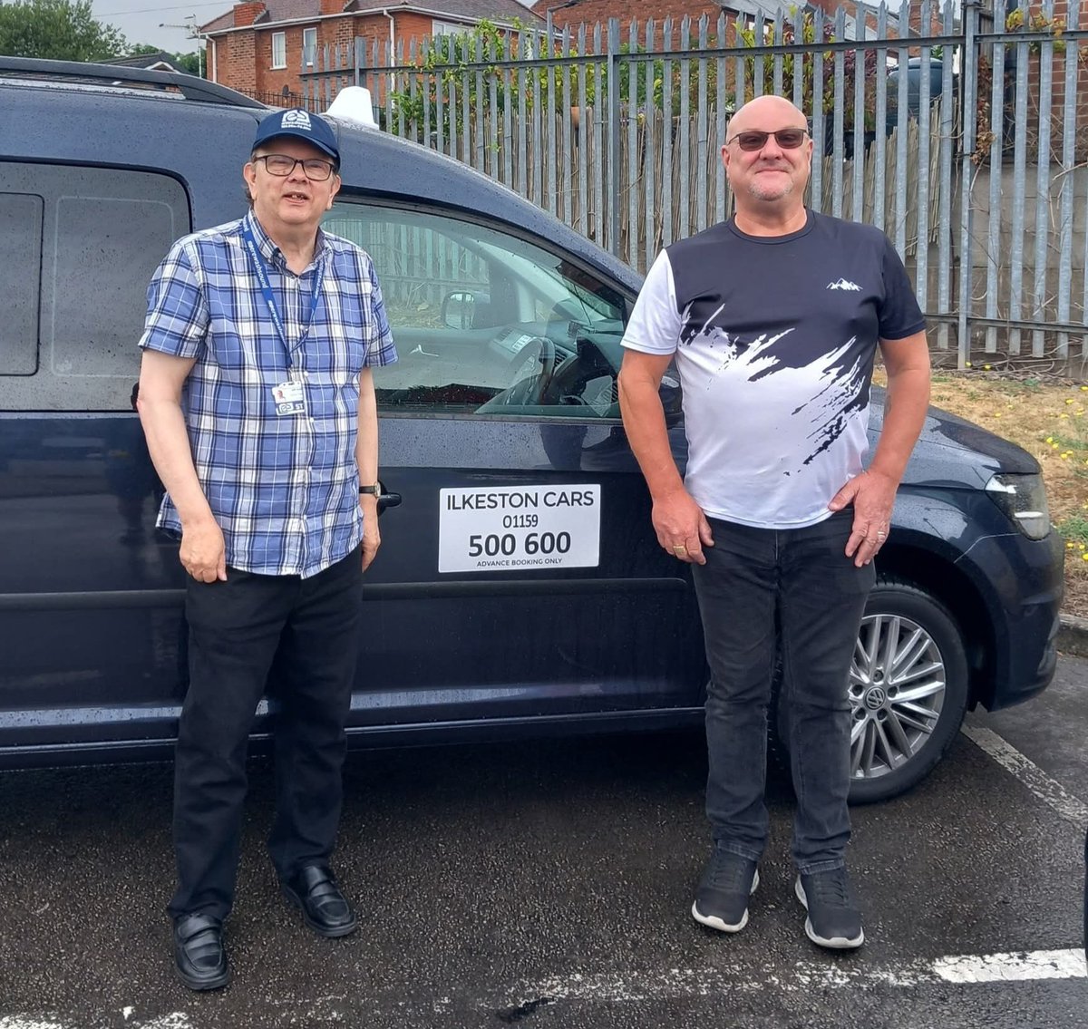 erewashsound's tweet photo. 🚕 We’re proud to be working with Ilkeston Cars, a trusted local taxi company with a range of vehicles including a minibus and great deals to ALL UK airports.

📞 Call 0115 9 500 600 or visit https://t.co/LP9alMztK4. 

🚨 Don't forget to mention Erewash Sound when you book! https://t.co/CSKY3gOtZr