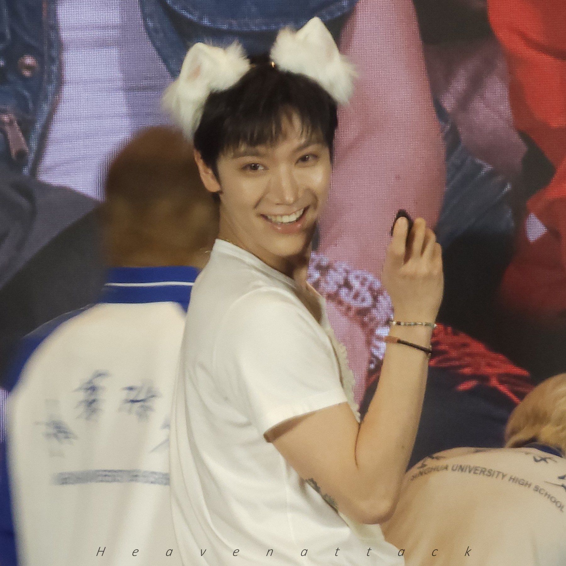 Heavenattack auf X: „250719 Bigbands fansign raw pics from