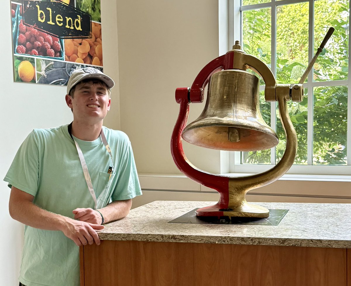 TrevorFaughnder's tweet image. Thank you to @qbdietz, @MasonEspinosa1, @ScottSrnka and @CoachDarden_ for another great visit to @DePauwTigersFB ! Enjoyed learning more about the program and team culture from both the coaches and players perspectives. Thankful my Grandma could make the tour this time.…