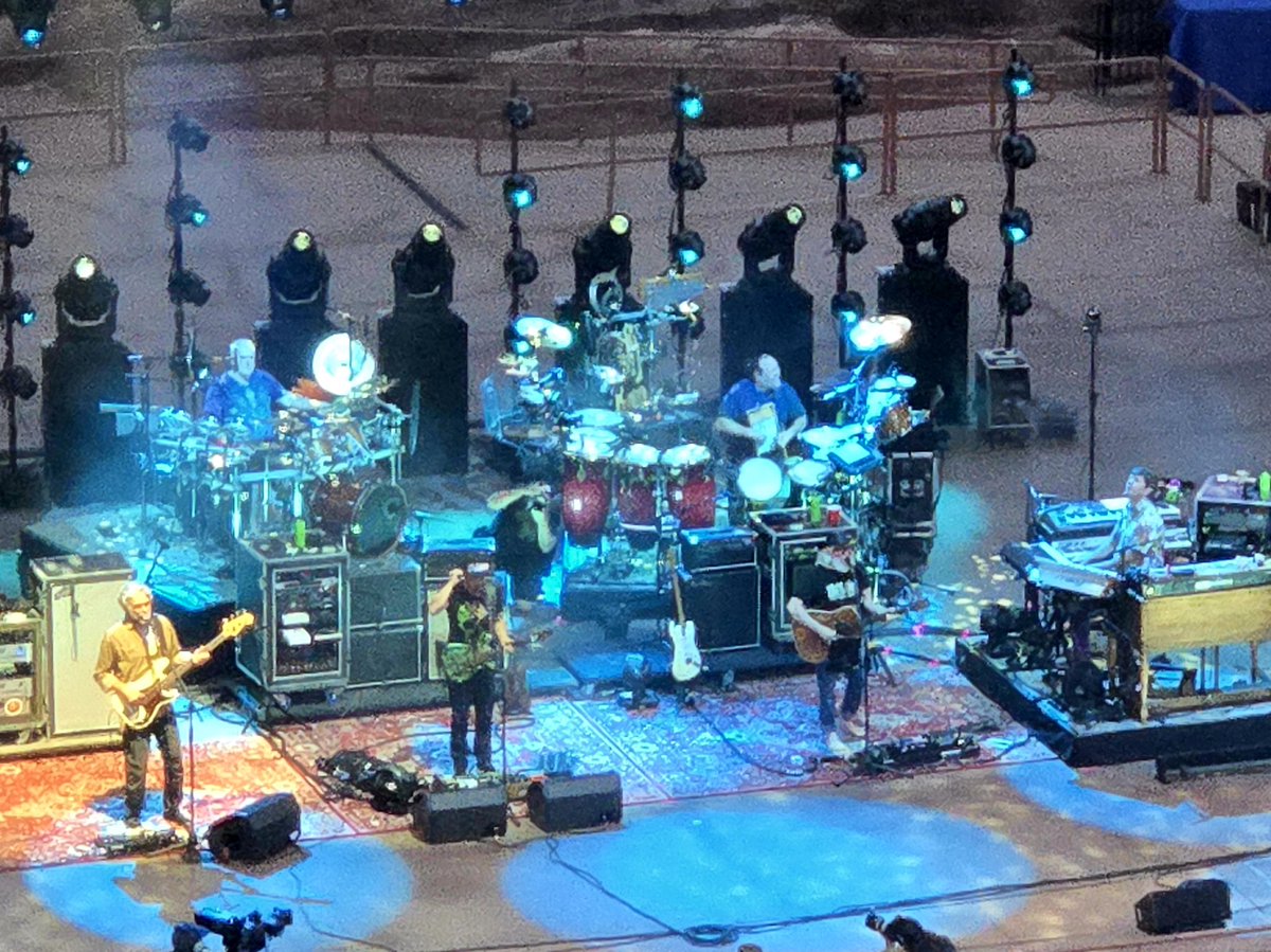 Mrwiredguy's tweet image. String Cheese Incident Red Rocks 7/18/25. @SCI_Official @RedRocksCO #StringCheeseIncident #RedRocks #SCI #Friday