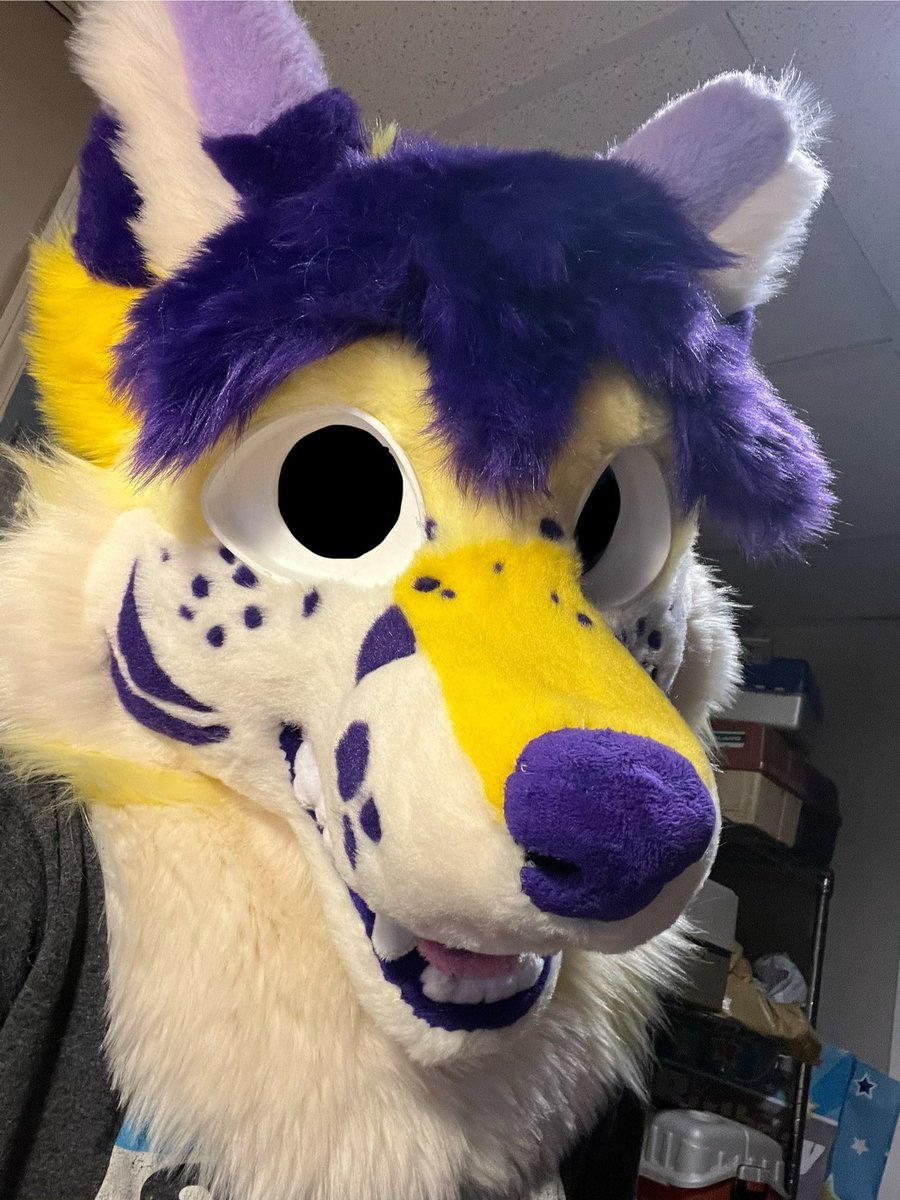 scrunklyjax's tweet image. Me with the eye blanks πβ¨
(The mesh and felt should be here soon so I can finally complete the eyes)