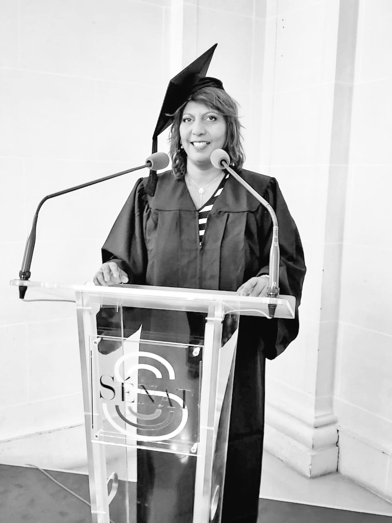Lynda_Savaranin's tweet image. 19 Juillet 2024 #Diplômée de l&apos;École de #Directeur de cabinet #ENDC au @Senat 🤩 1moment inoubliable de #réussite pour moi venant de #SaintAndré #LaRéunion #Outremer 🥰