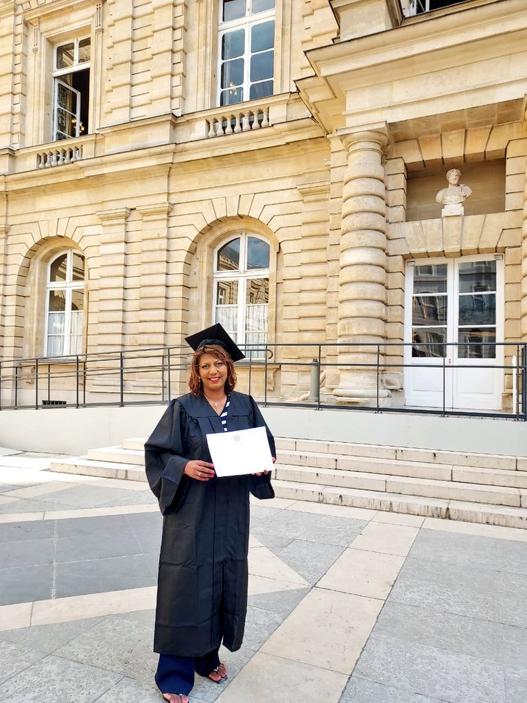 Lynda_Savaranin's tweet image. 19 Juillet 2024 #Diplômée de l&apos;École de #Directeur de cabinet #ENDC au @Senat 🤩 1moment inoubliable de #réussite pour moi venant de #SaintAndré #LaRéunion #Outremer 🥰