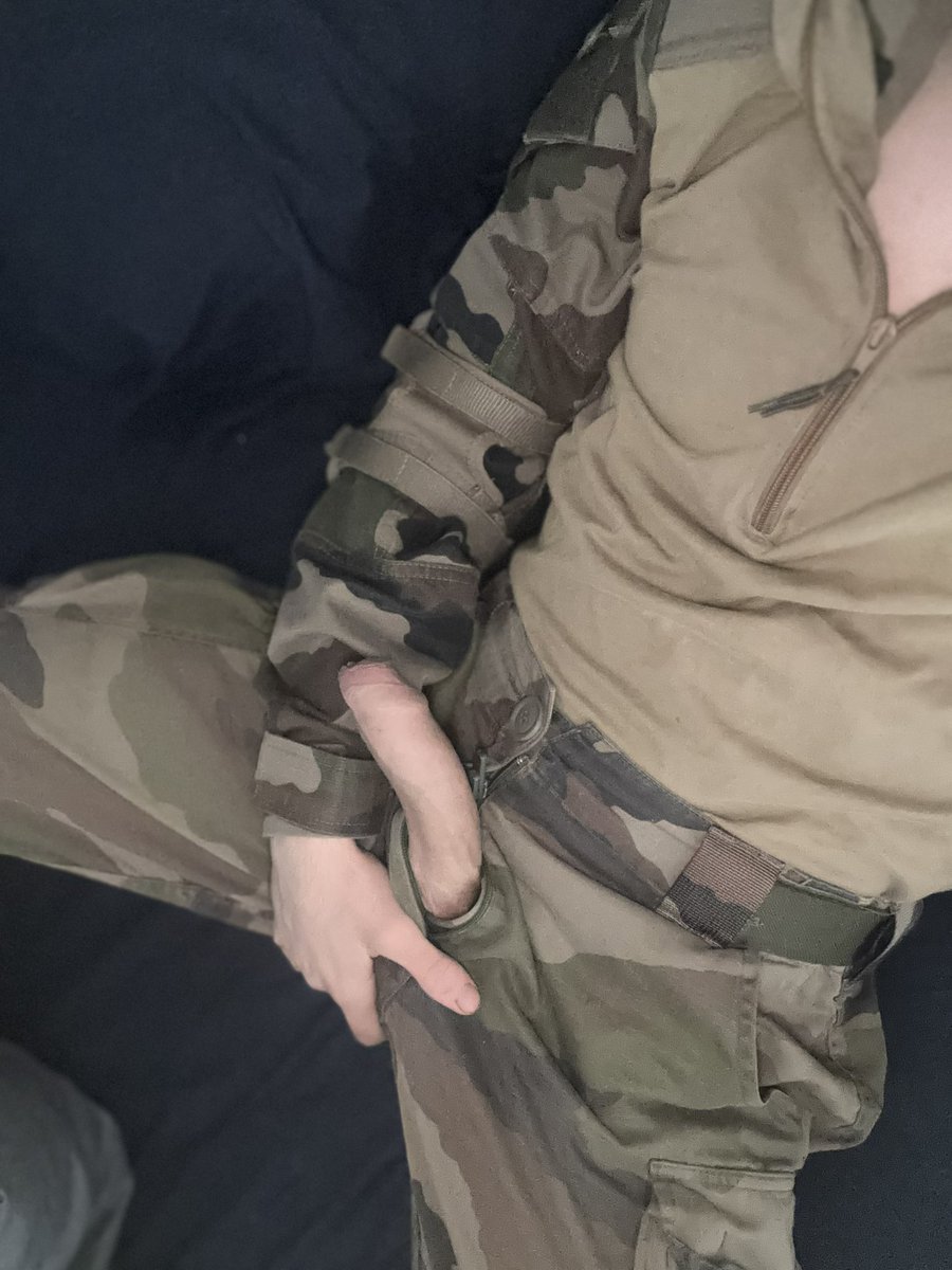 Qui veux jouer avec moi ? 🪖😮‍💨