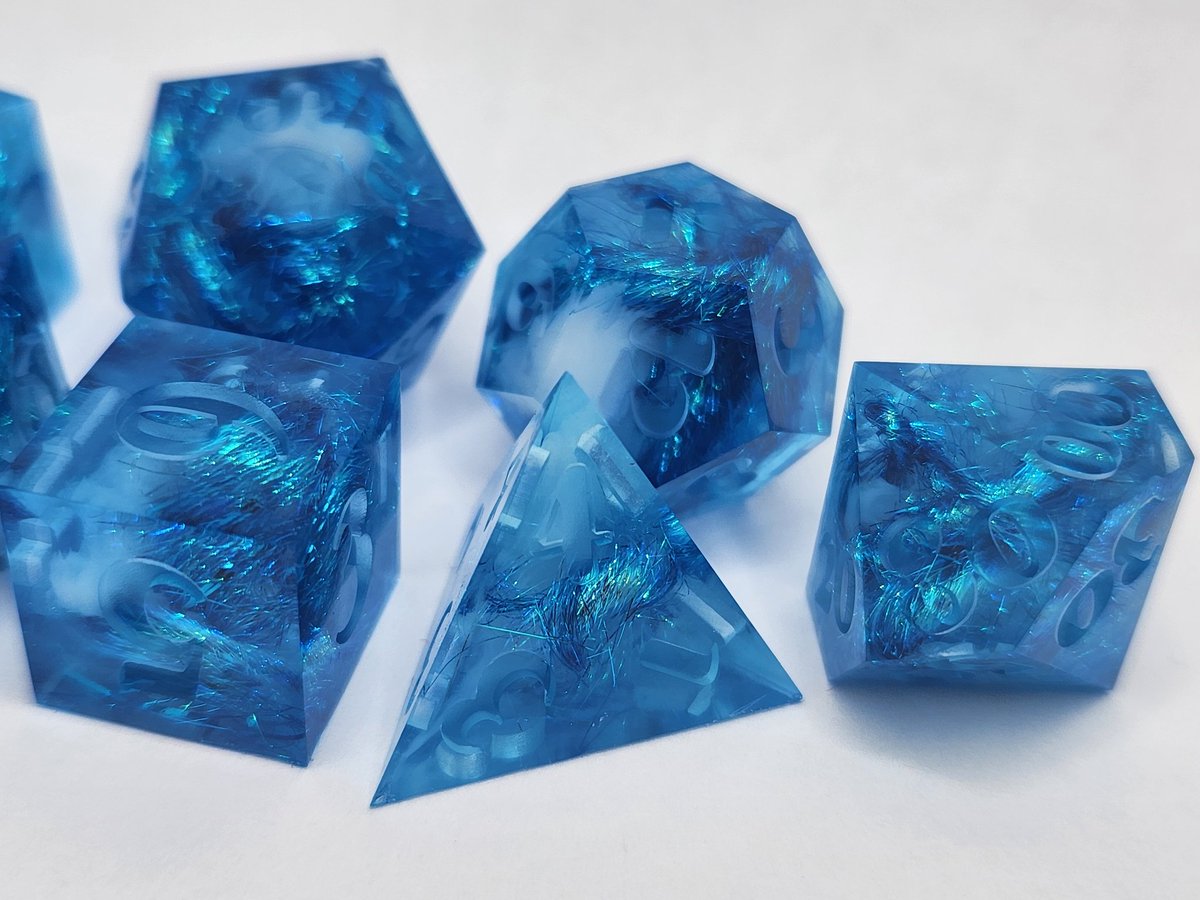 Sinnamon_Dice's tweet image. Astral Surge Dice Set
#dnd #ttrpg #handmadedice #dice #dungeonsanddragons