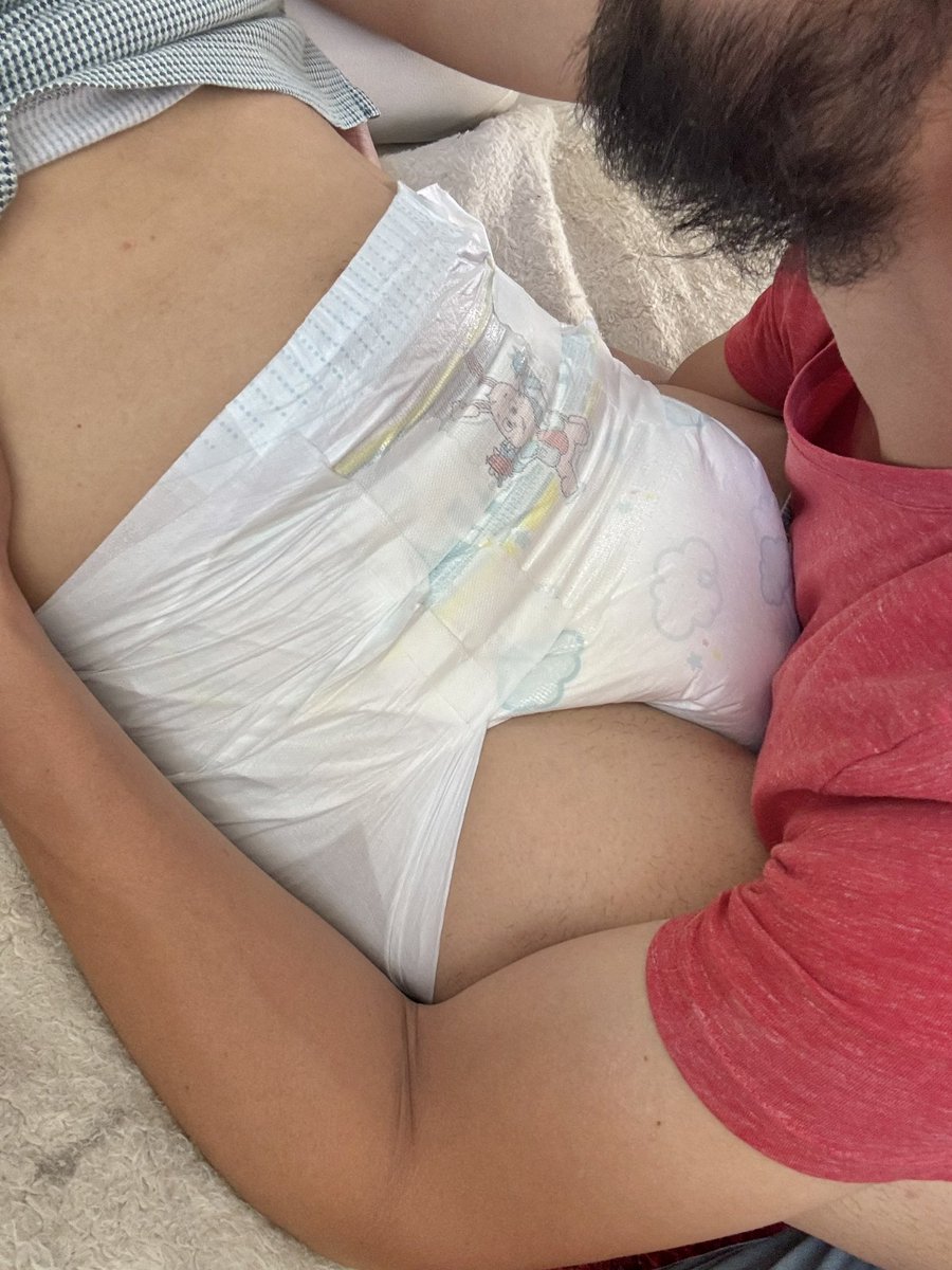 It's time to check on this soaked little boy💦 #abdl #daddy #diaperboy