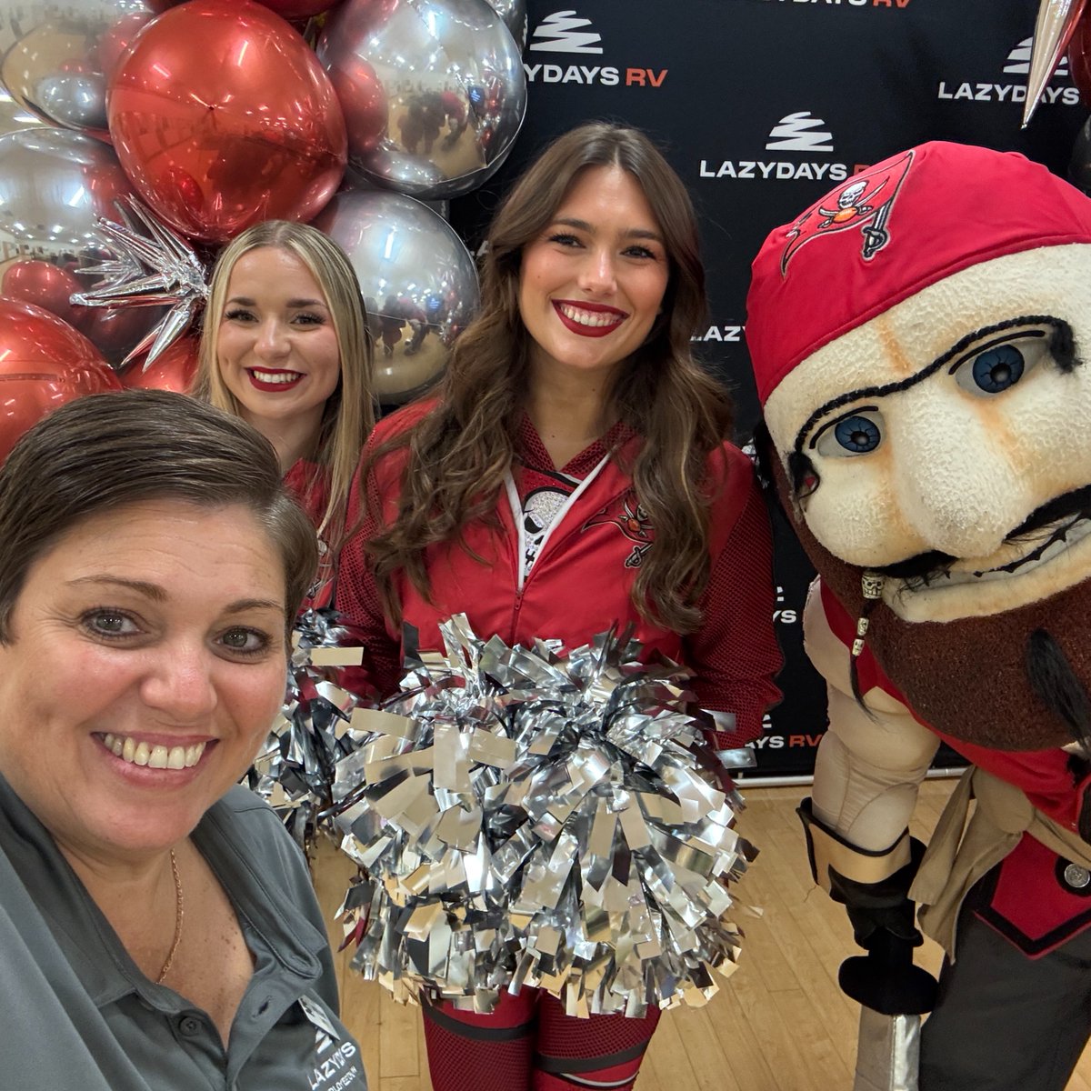 Day Two of the Tailgate Sales Event is going strong! 🏈 Captain Fear and the cheerleaders are only here for a bit longer, but you can enter for a chance to win 2 Bucs home game tickets all day long! Learn more: bit.ly/45M8raR