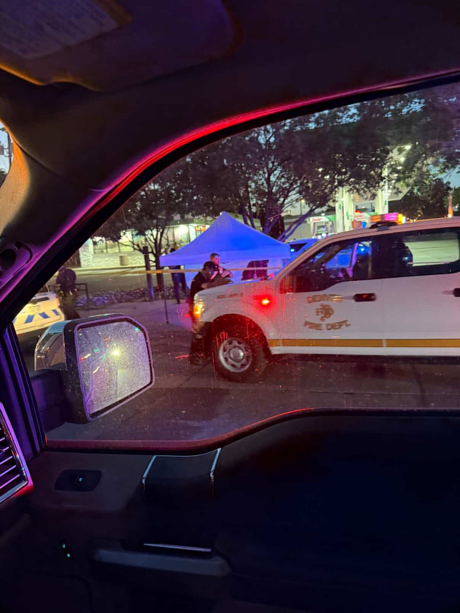 dobetterdnvr's tweet image. 2 shootings, a stabbing and an outdoor death in #VibrantDenver in the last 12 hours. #visitdenver