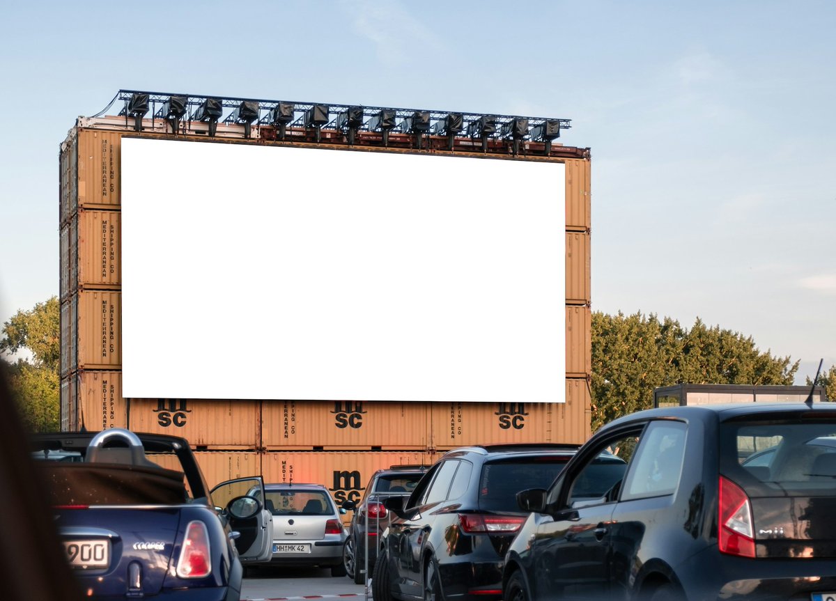 QuoteResearch's tweet image. Which prominent SF editor wrote this?
Most SF can predict the car, some SF can predict the drive-in theater, but SF that can predict the changes in teen-age sexual behavior as a result of the drive-in is vanishingly rare
quoteinvestigator.com/2025/07/19/sf-…