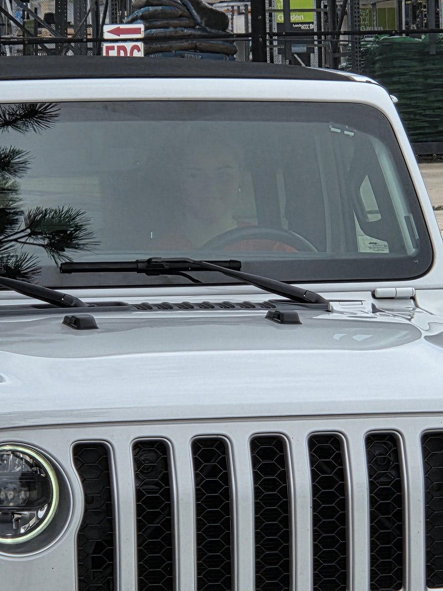 Come visit our <a href="/HerkyCheer/">Herky Cheer</a> team fundraising carwash at Festus Advance Auto Parts until 3pm today.  <a href="/DrClintFreeman/">Dr. Clint J. Freeman</a> <a href="/BlackcatMatt/">Matt Lichtenstein</a> <a href="/BlackcatUpdates/">Blackcats Updates</a>  <a href="/HHSBlackcats/">Herculaneum High School</a>
