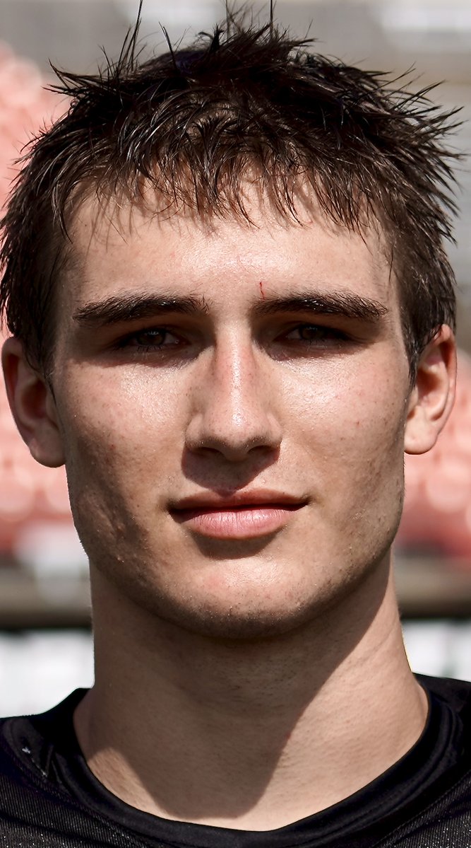 Pat Dailey/Headliner Sports (@headlinersports) on Twitter photo Edwards making move from inside linebacker to outside 'backer for his senior season ccheadliner.com/stories/edward⦠<a href="/OzarkTigersFB/">OzarkTigersFB</a> <a href="/Ozarkfb_recruit/">Ozark Tigers Football Recruiting</a> <a href="/COCsportsreport/">Central Ozark Conference sports report</a> Edwards making move from inside linebacker to outside 'backer for his senior season ccheadliner.com/stories/edward⦠<a href="/OzarkTigersFB/">OzarkTigersFB</a> <a href="/Ozarkfb_recruit/">Ozark Tigers Football Recruiting</a> <a href="/COCsportsreport/">Central Ozark Conference sports report</a>