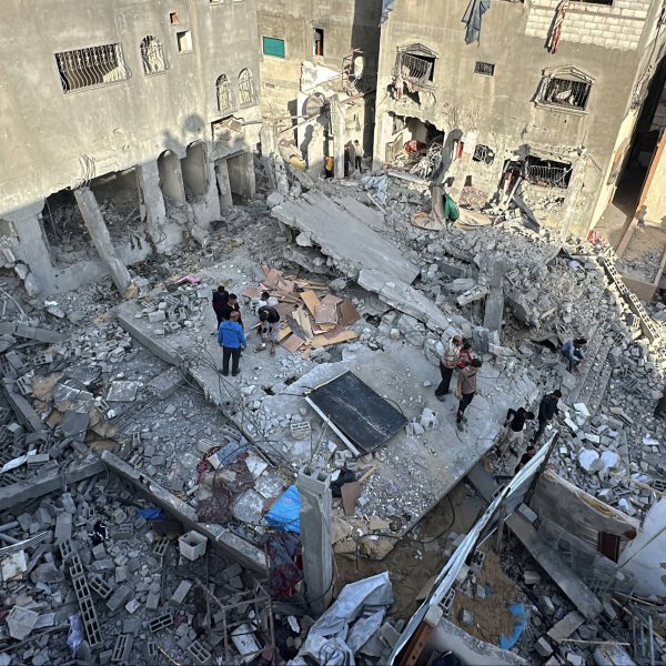 iraqschristians's tweet image. God bless Cardinal Pizzaballa for visiting his flock and God bless all the Palestinian Christians taking refuge at the Holy Family Catholic Church in Gaza. We are deeply saddened by the Israeli military attack on the Catholic Church in Gaza resulting in the deaths of 3 Christians…