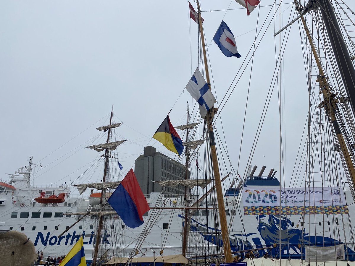 Aberdeen is buzzing today: a happy horde of people in the haar, revelling in the spectacle of the Tall Ships. I was here in 1997 and the crowds this weekend are far bigger. The weather is rotten, but nobody cares. We’re all having a ball!