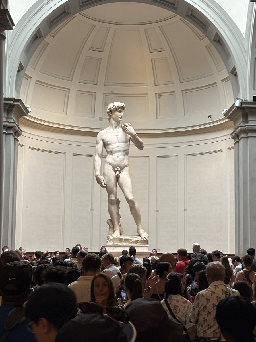 MikeHoopsPage's tweet image. In Florence got to see Michelangelo’s statue of David and I can’t stop thinking about Duke’s ceiling if Foster makes the patented Duke junior season leap.