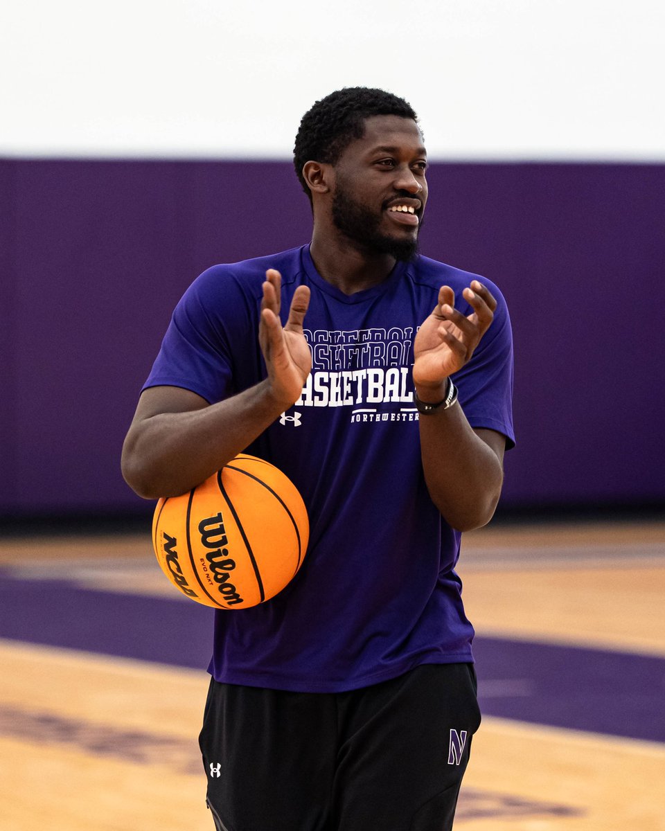_Issaaac's tweet image. Same grit with a new mindset, ready for the journey to come🙇🏾♂️..