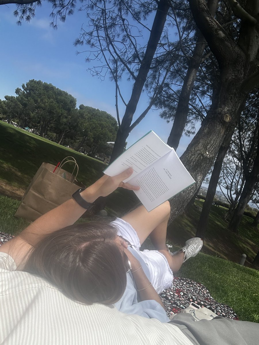 _DeanAnthony's tweet image. Wife requested tacos, a view, and a good book for her birthday. Love her.