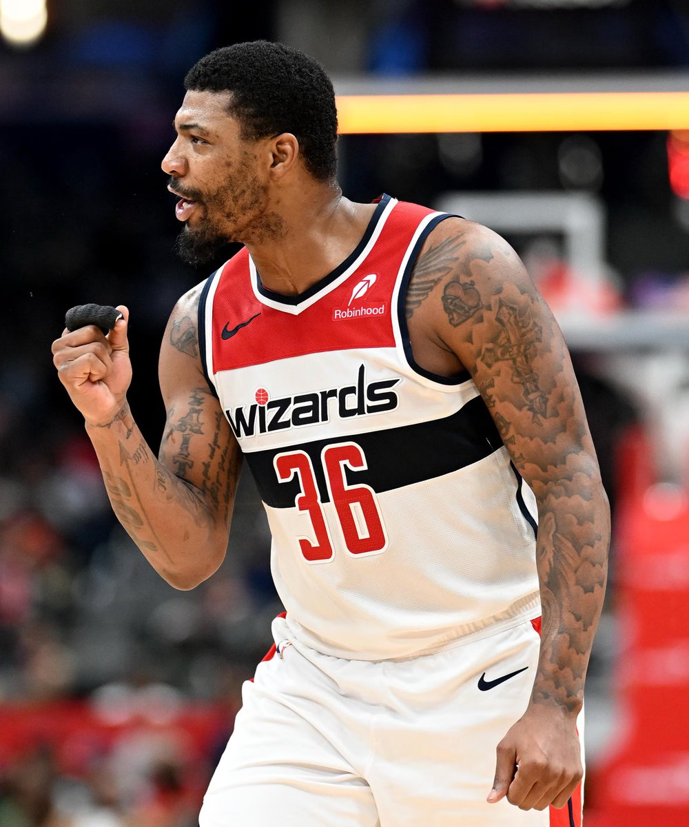 TheHoopCentral's tweet image. BREAKING — Marcus Smart will sign with the Lakers after a buyout with the Wizards, per @ShamsCharania
