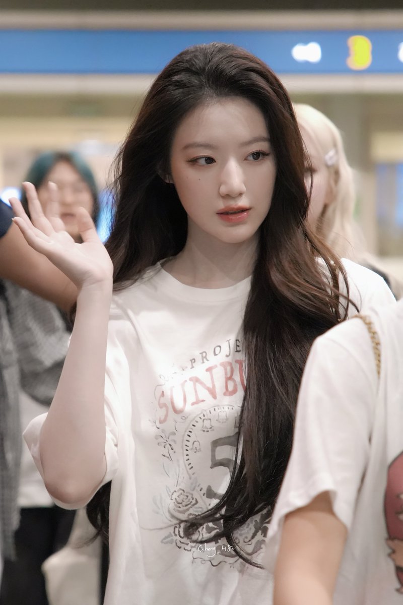 Ccheng_H8's tweet image. 250720 ICN
수고했어ㅠ🤎
#슈화 #SHUHUA #舒華
 #아이들 #idle