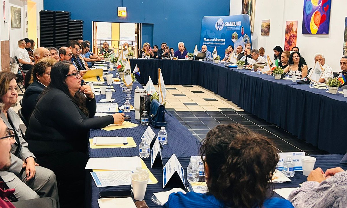Ser guanajuatense es una vocación que se vive no solo en los 46 municipios, sino en cualquier rincón del mundo.
Hoy, en Chicago, reafirmamos el compromiso del #GobiernoDeLaGente con nuestras y nuestros migrantes, reconociendo su esfuerzo, liderazgo y profundo amor por Guanajuato,