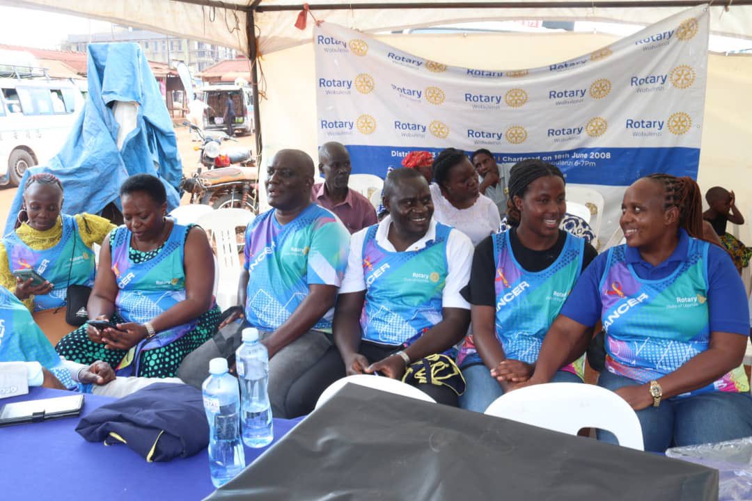 UgRotaryCancerP's tweet image. The @RWobulenzi officially confirmed itโs participation in the #CancerRunUg25 come 31st 08 2025
Join us too as we make a difference in the lives of those battling with โ๏ธ by registering using the link ๐: register.rotaryugandacancer.org to secure your running kit.
