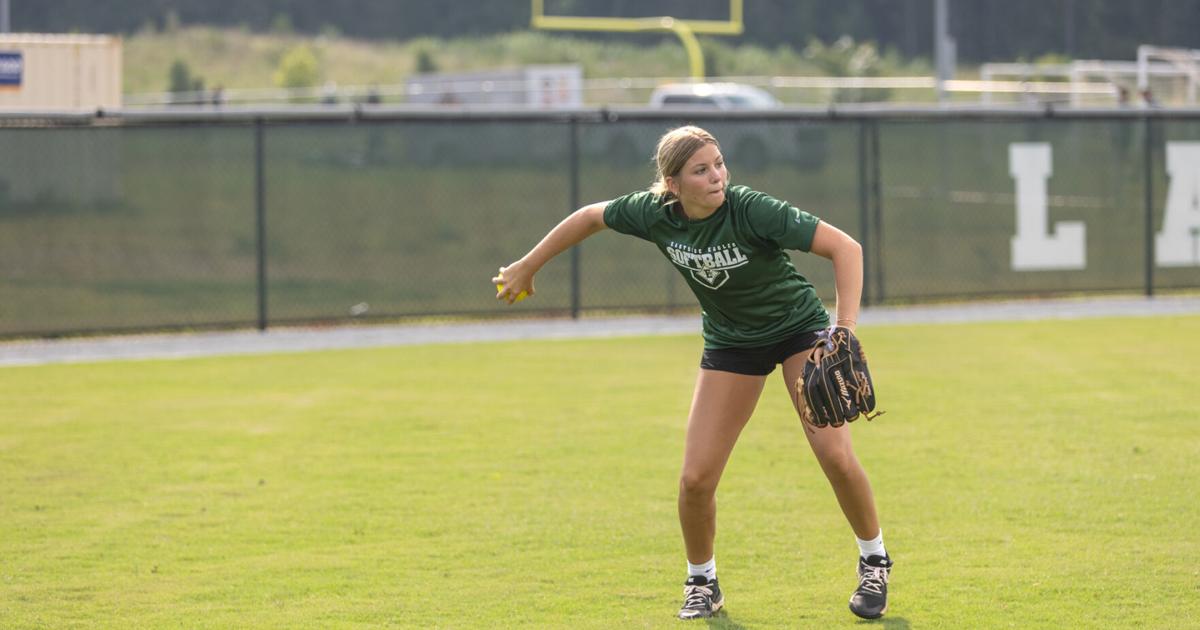Rockdale/Newton Citizen (@rnc_sports) on Twitter photo PHOTOS: Eastside Eagles Softball Practice bit.ly/45bFqVc PHOTOS: Eastside Eagles Softball Practice bit.ly/45bFqVc