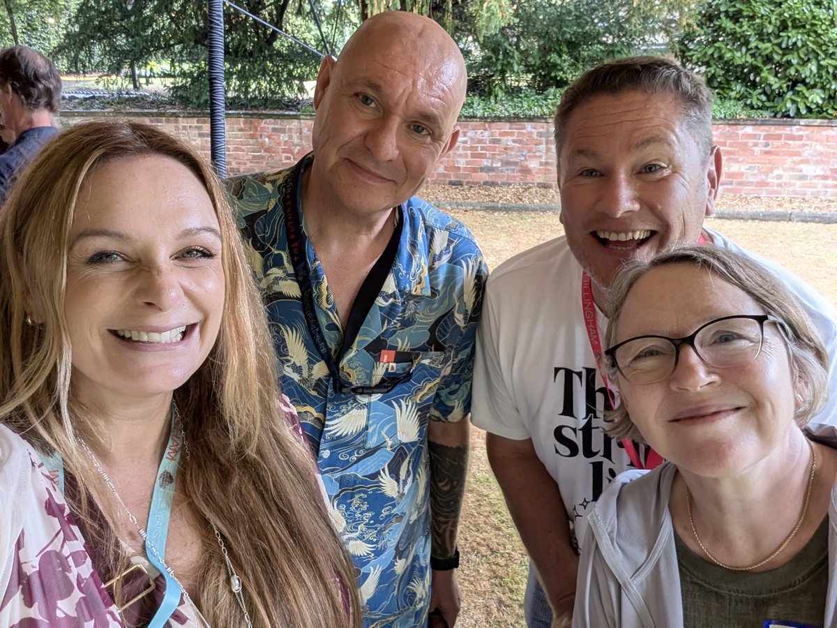 callytaylor's tweet image. Day 3 #TheakstonsCrime ✅
The most sociable day so far and my batteries are drained, but it was the most brilliant day.
