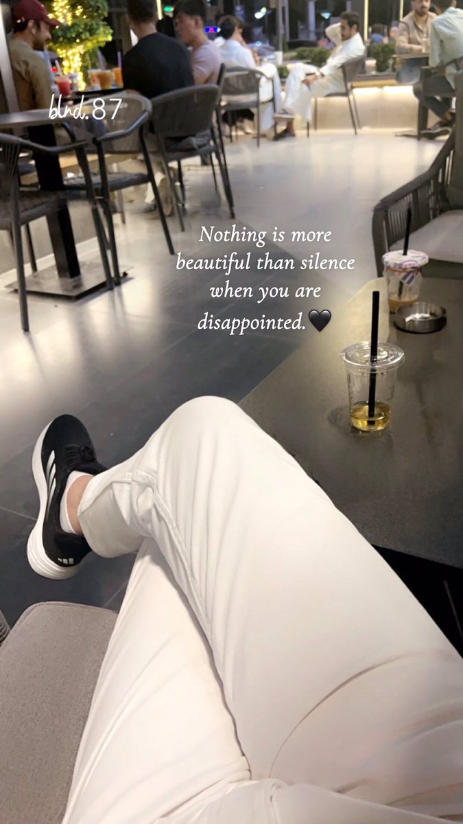 blnd_ahmd's tweet photo. .🖤. https://t.co/RXCIyFhZVO