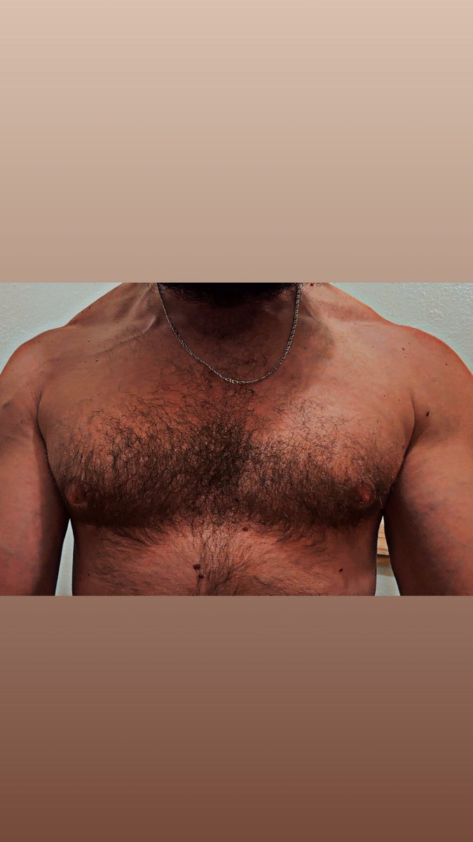 hungDENmuscle's tweet photo. Touch me https://t.co/2W77I2Uge1