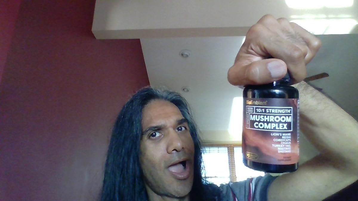 anandbhatt's tweet photo. I've been taking this #mushroom blend 30 min. before #meditation every morning, and well  . . . check out these Ingredients @ https://t.co/Wee1TvKNXg  (sponsored link) https://t.co/GTG2oDuVFO