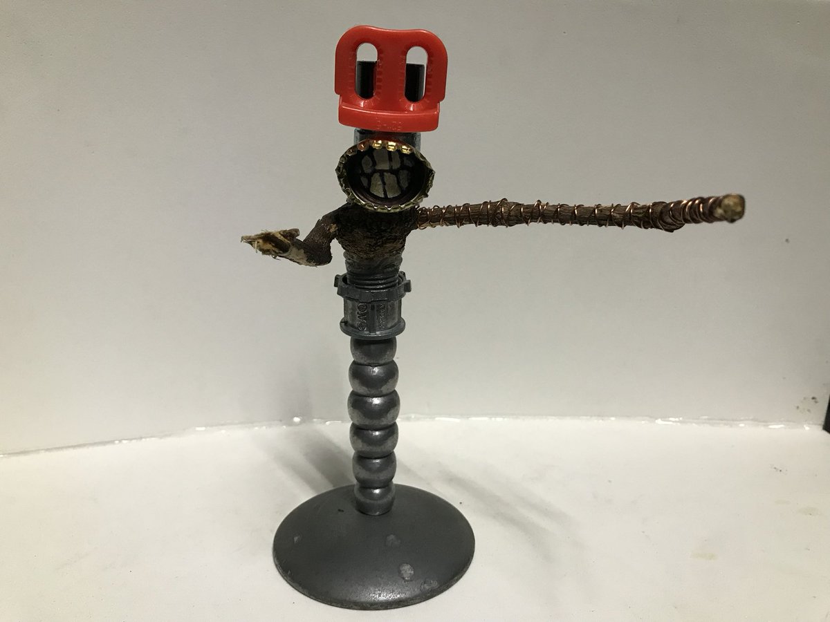 SpareParts_Sol's tweet image. The character played by iAmThanos’ in the recent music video we produced is inspired by this “Limbot” below. Big ups @THEREALSECTION8 on the song. Looking forward to creating more.