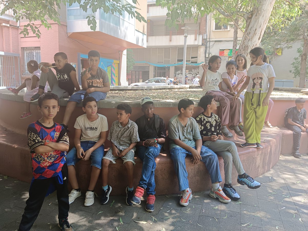 Ja els tenim aquí! Primer cap de setmana a L'Hospitalet dels nostres hostes sahrauins. Benvinguts!
#VacancesEnPau2025