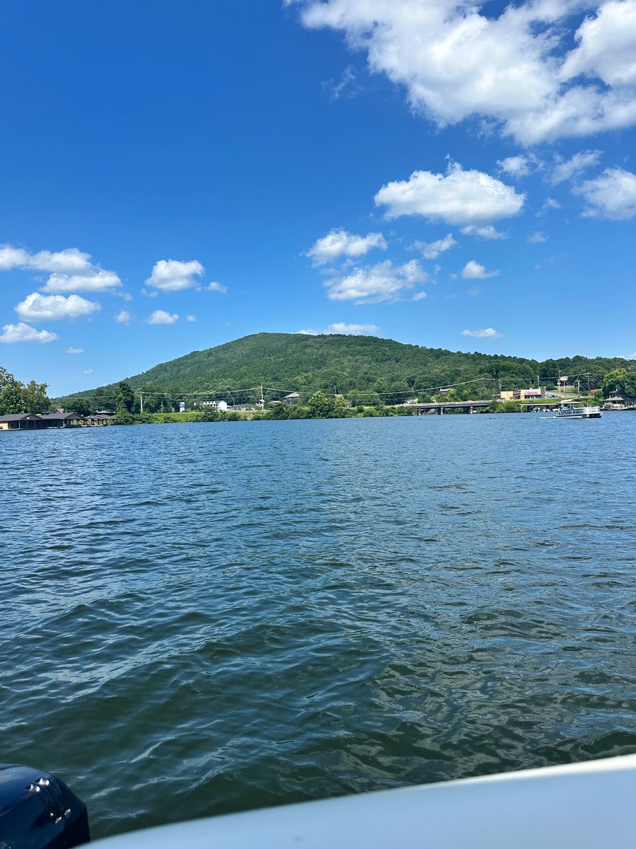 1CoachDub's tweet image. Lake Hamilton, you never disappoint.  

Dog days of summer are officially here.
