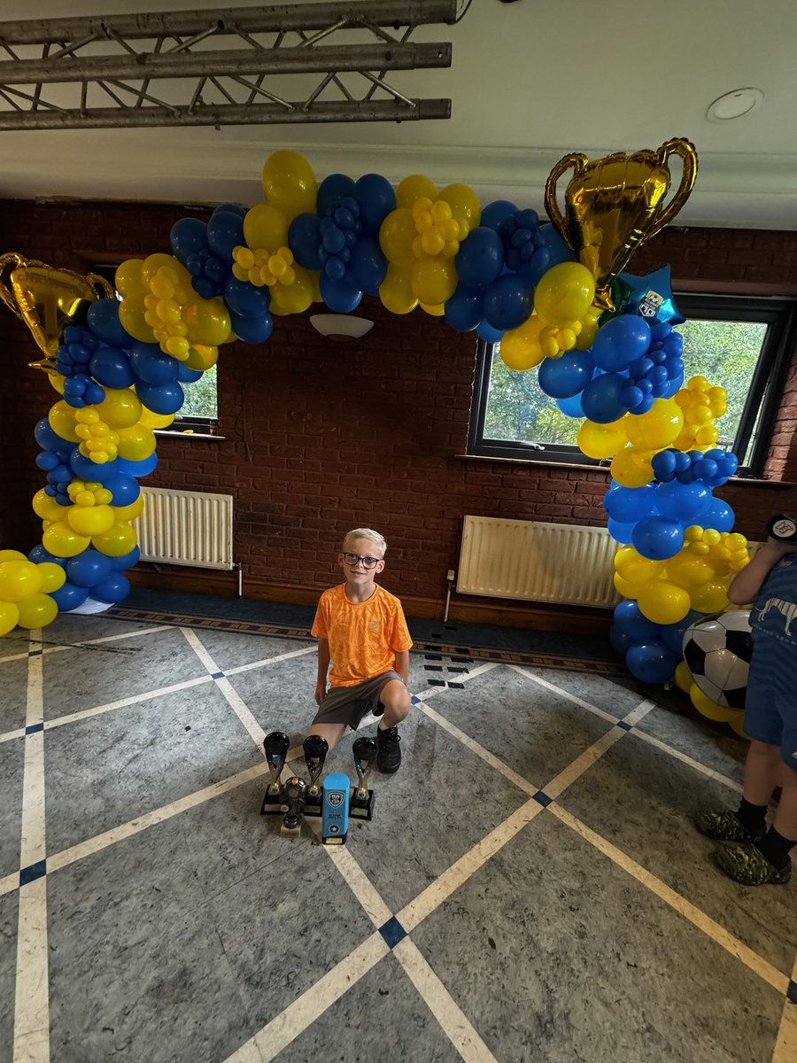 ✨ Laura Turnbull ✨ tweet media