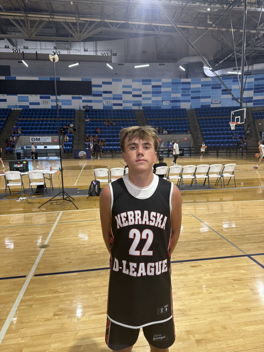 𝐇𝐚𝐫𝐝𝐰𝐨𝐨𝐝 𝐂𝐥𝐚𝐬𝐬𝐢𝐜 𝟐
<a href="/RL_Hoops/">RecruitLook Hoops</a> 
𝐓𝐨𝐩 𝐏𝐞𝐫𝐟𝐨𝐫𝐦𝐞𝐫𝐬 𝐃𝐚𝐲 𝟐

15U 
Tate Troster (Kingdom Hoops)
19 Points 

Nolan Paulsen (Nebraska D-League)
19 Points