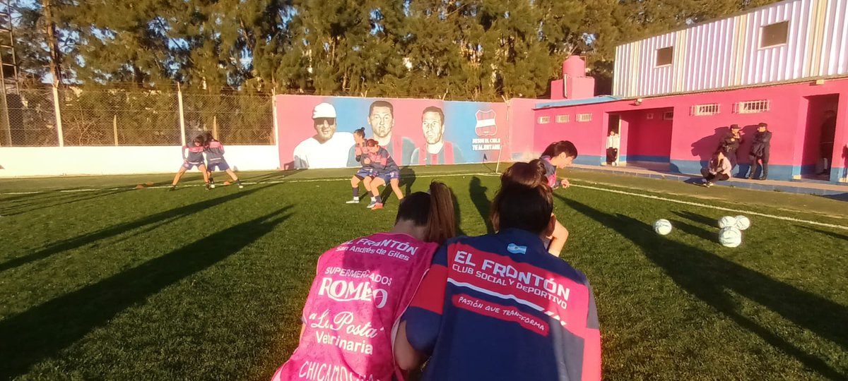 CIQDeportes's tweet image. Entrada en calor 💪🏻
#ElFrontón #FemeninoMate #PrimeraCFem
@afa