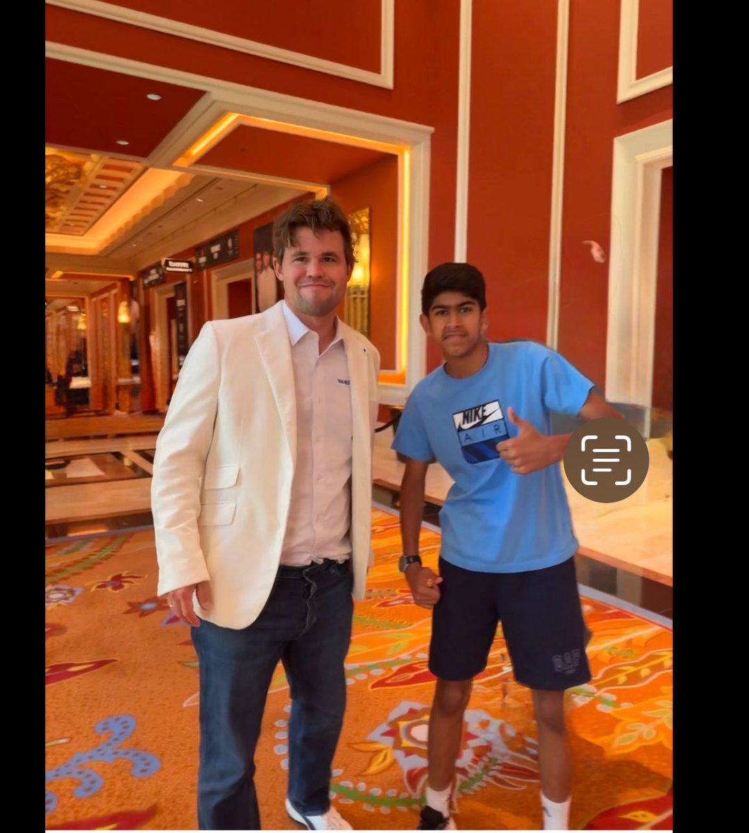 sheetal_nayar's tweet photo. Met the people who inspire me …chess legends https://t.co/hTNYUCxN42