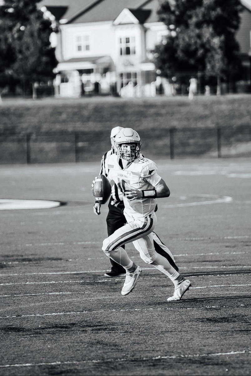 Excited for this upcoming season! Junior year up next! <a href="/CoachWild15/">Marty Wild</a> <a href="/Coach_Ward23/">Ty Ward</a> 
Sophomore year Film⬇️
hudl.com/v/2R4Sep