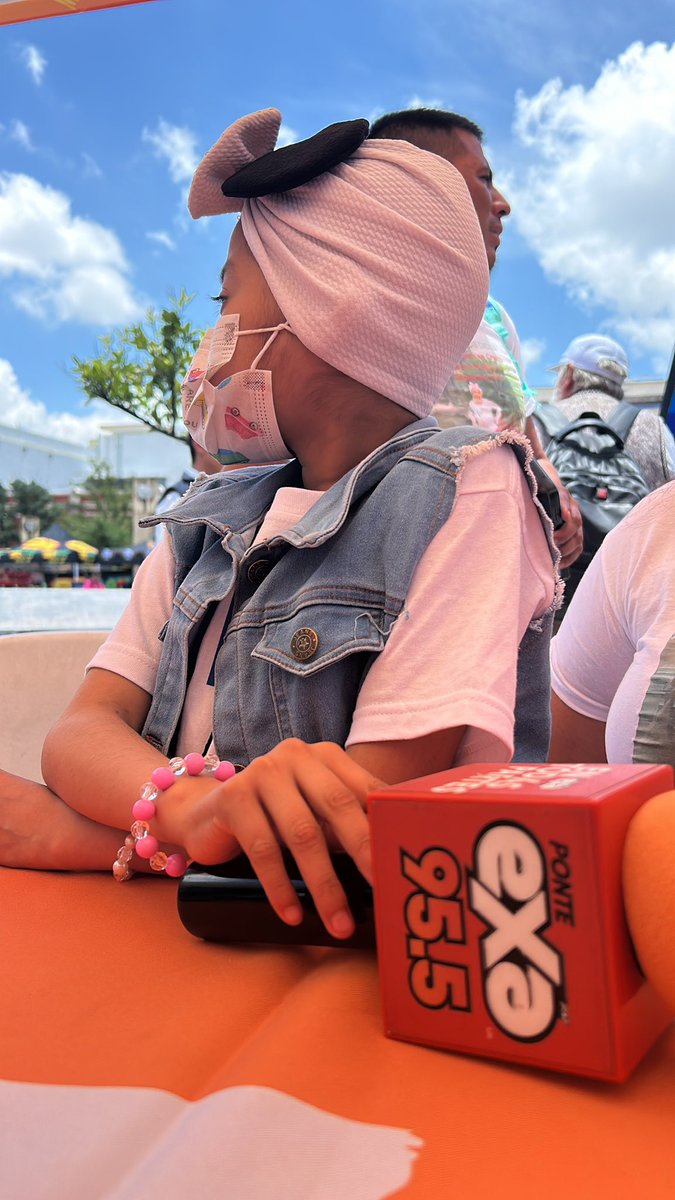 Increíble escuchar los testimonios de papás de niños AMANC "primero me voy yo” le dice una madre a su hija.“ #Radioton2025 Apoyemos amancqueretaro.org aquí puedes donar de manera digital