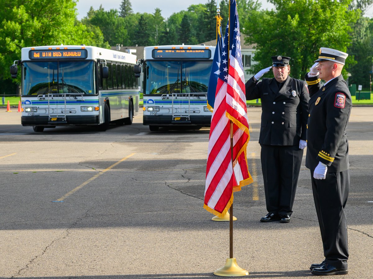 ARWHDTransitMN's tweet image. Reminiscing on a couple of hours ago... onto the reception!

#MyIronRange #PublicTransportation #upnorthmn