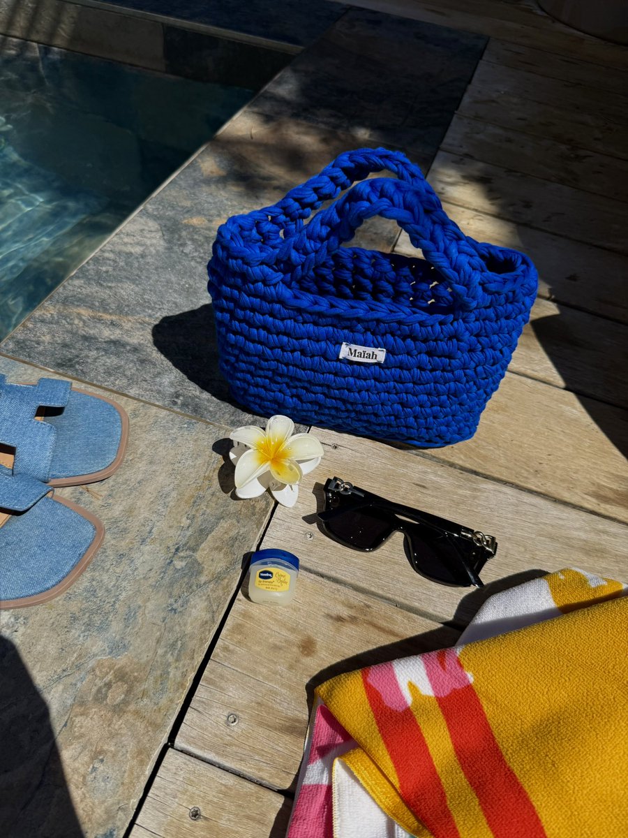 uuuser_c's tweet image. Salam Aleykum les filles je fais des sac en crochet, si vous avez une minute, ça me ferait super plaisir que vous passiez faire un petit tour sur mon compte Insta : @maiah.by 🥹🫶🏽
